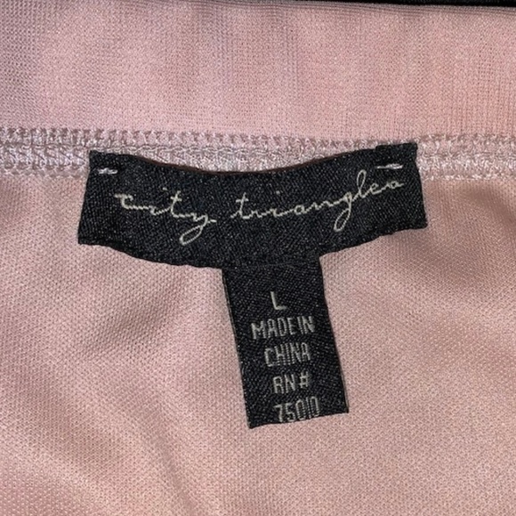 Pink and Black Cocktail Dress - Picture 4 of 6